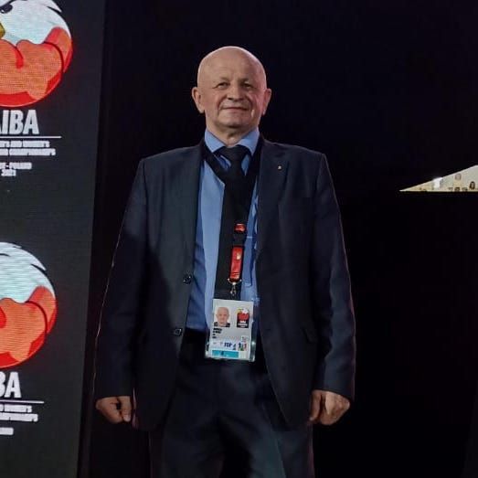 Поздравляем с Днём рождения Михаила Петровича Леонова!