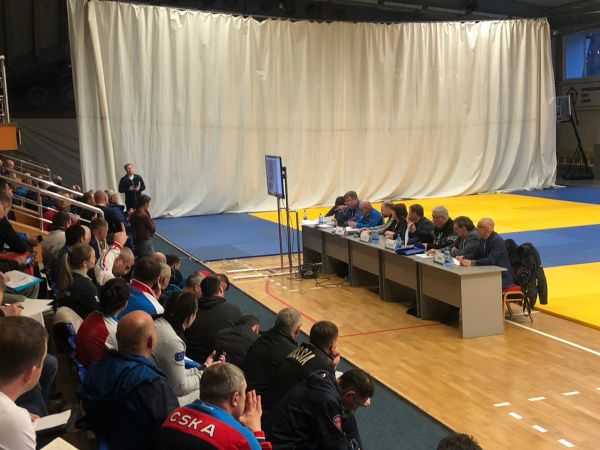 Состоялась комиссия по допуску, жеребьевка и взвешивание участниц Чемпионата России по боксу среди женщин