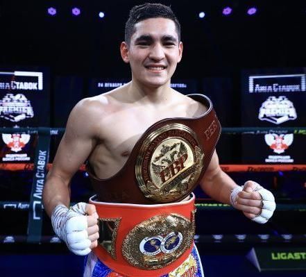 Альберт Батыргазиев одержал пятую победу на профессиональном ринге 