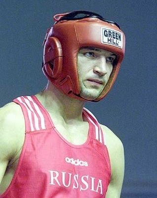 Поздравляем Евгения Макаренко с Днем рождения 