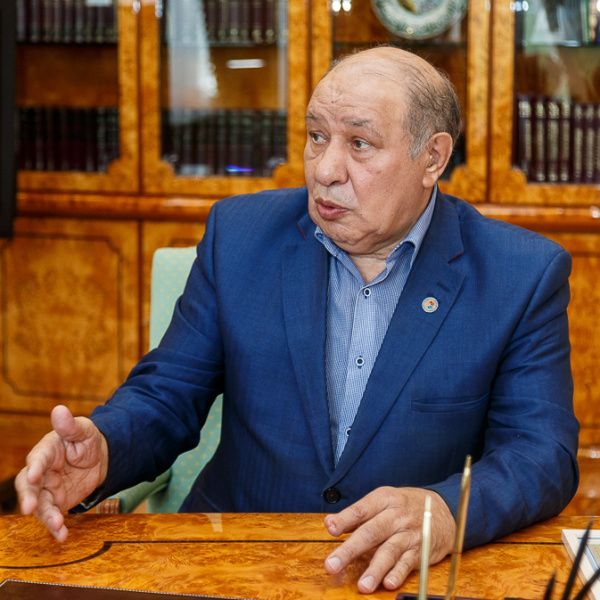 Поздравляем Михаила Дмитриевича Баурова!