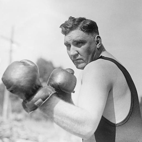 Между Джонсоном и Демпси. Александр Беленький о Джессе Уилларде Между Джонсоном и Демпси. Александр Беленький о Джессе Уилларде