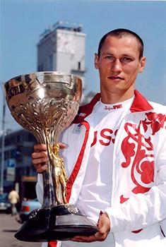 Поздравляем Олега Саитова с 45-летием