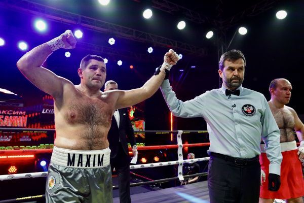 Максим Бабанин успешно дебютировал по профессионалам и ставит цель добиться встречи с Тайсоном Фьюри