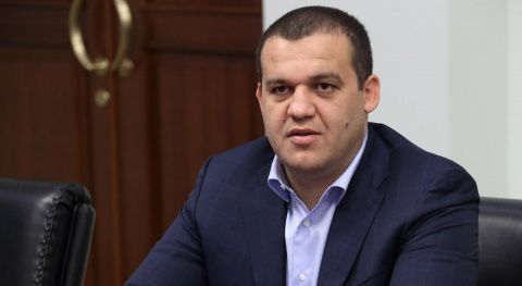 Умар Кремлёв: победители мужского чемпионата России по боксу получат по автомобилю 