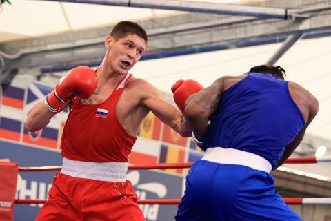 Десять российских боксеров вышли в финал первенства Европы 19-22