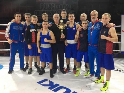 Сборная России 19-22 по боксу одержала победу над командой Польши в товарищеской матчевой встрече в Кельце