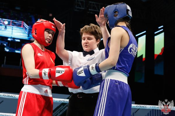 Итоги четвертого соревновательного дня Чемпионата России по боксу среди женщин в Кемерово