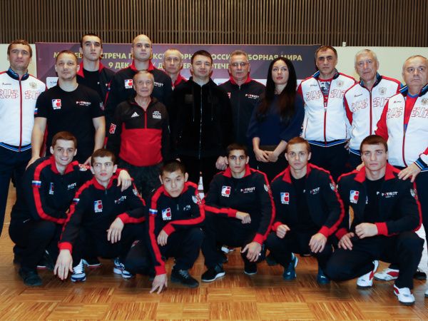 Взвешивание боксеров матчевой встречи Сборная России - Сборная Мира