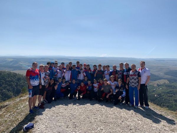 Юношеская сборная России продолжает подготовку к первенству Европы