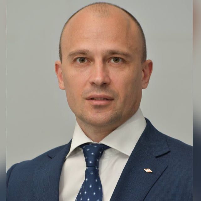 Сурков Владимир Владимирович