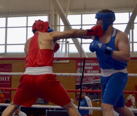 В полуфиналы турнира в Комсомольске-на-Амуре вышли 26 россиян, ещё один - уже в финале