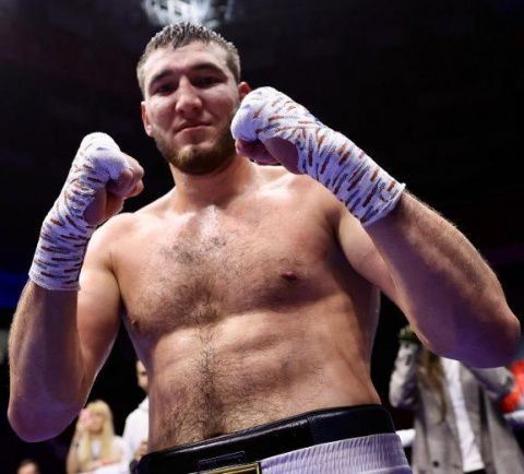 Арслан Яллыев победил Виктора Рамиреса и завоевал пояс WBA Inter-Continental 