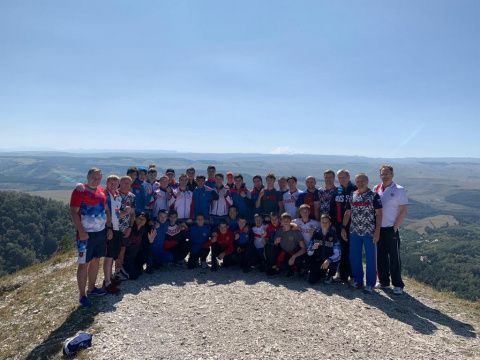 Юношеская сборная России продолжает подготовку к первенству Европы