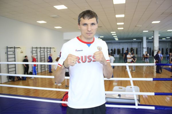 Призер Олимпиады Андрей Замковой выбран капитаном сборной России по боксу среди мужчин перед ЧМ в Екатеринбурге 
