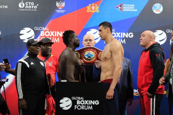 ЕКАТЕРИНБУРГСКИЕ ПОЕДИНКИ