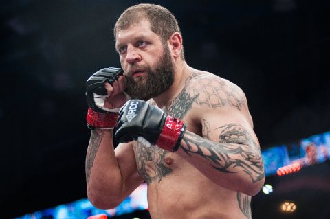 Федерация бокса России готова организовать профессиональный боксерский бой Александра Емельяненко