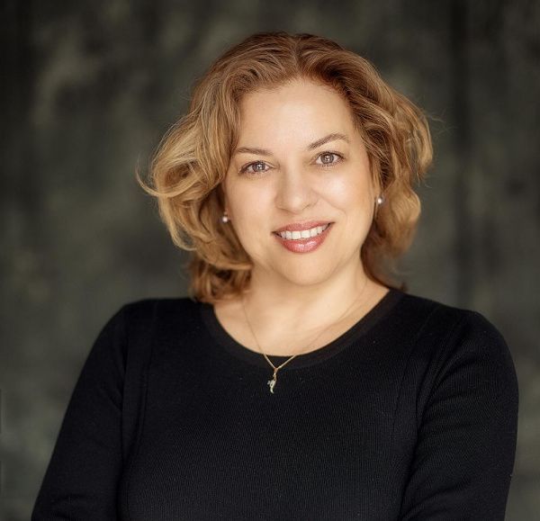 Поздравляем с Днём рождения Елену Николаевну Васильеву!