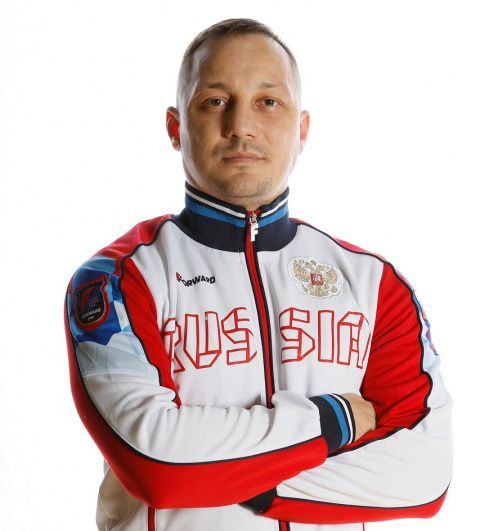 Поздравляем с Днём рождения Антона Юрьевича Кадушина!