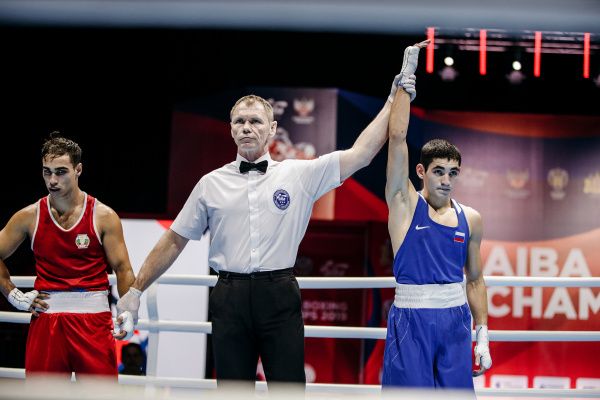 Альберт Батыргазиев уверенно вышел в следующую стадию чемпионата мира в Екатеринбурге