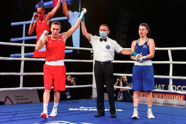 Итоги первого дня чемпионата России по боксу среди женщин 