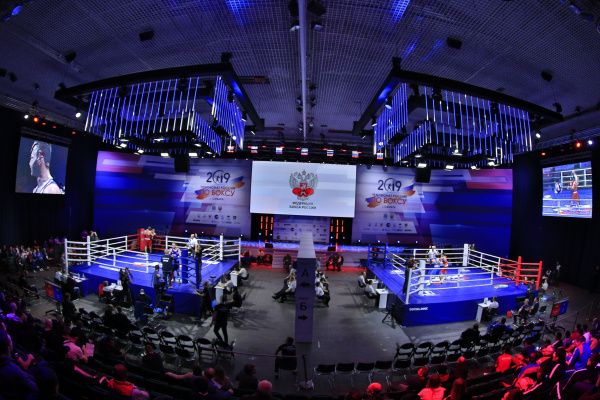 В Самаре в самом разгаре мужской чемпионат России по боксу