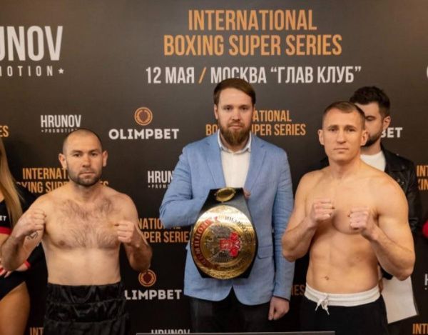 Эдуард Трояновский и Рустем Меметов прошли процедуру взвешивания