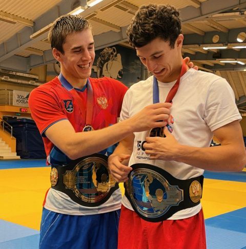 Джамбулат Бижамов верит, что Атаев проявит себя лучше на профессиональном ринге, чем на любительском