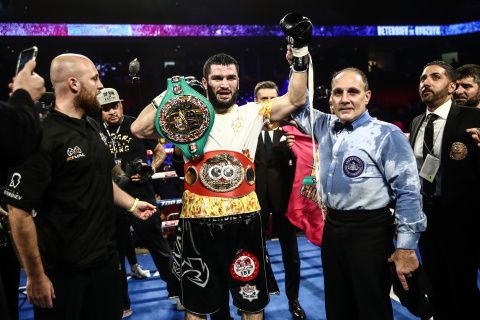 АРТУР БЕТЕРБИЕВ: ПЯТНАДЦАТЫЙ НОКАУТ